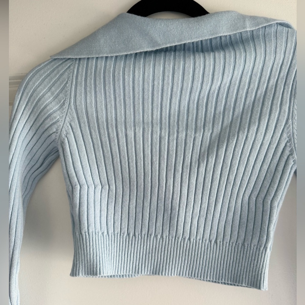 Princess Polly Button Down Cropped V-Neck Sweater - Picture 5 of 5